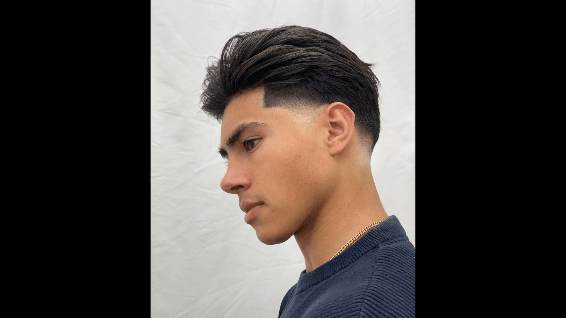 10 Slicked-Back Blowout Taper
