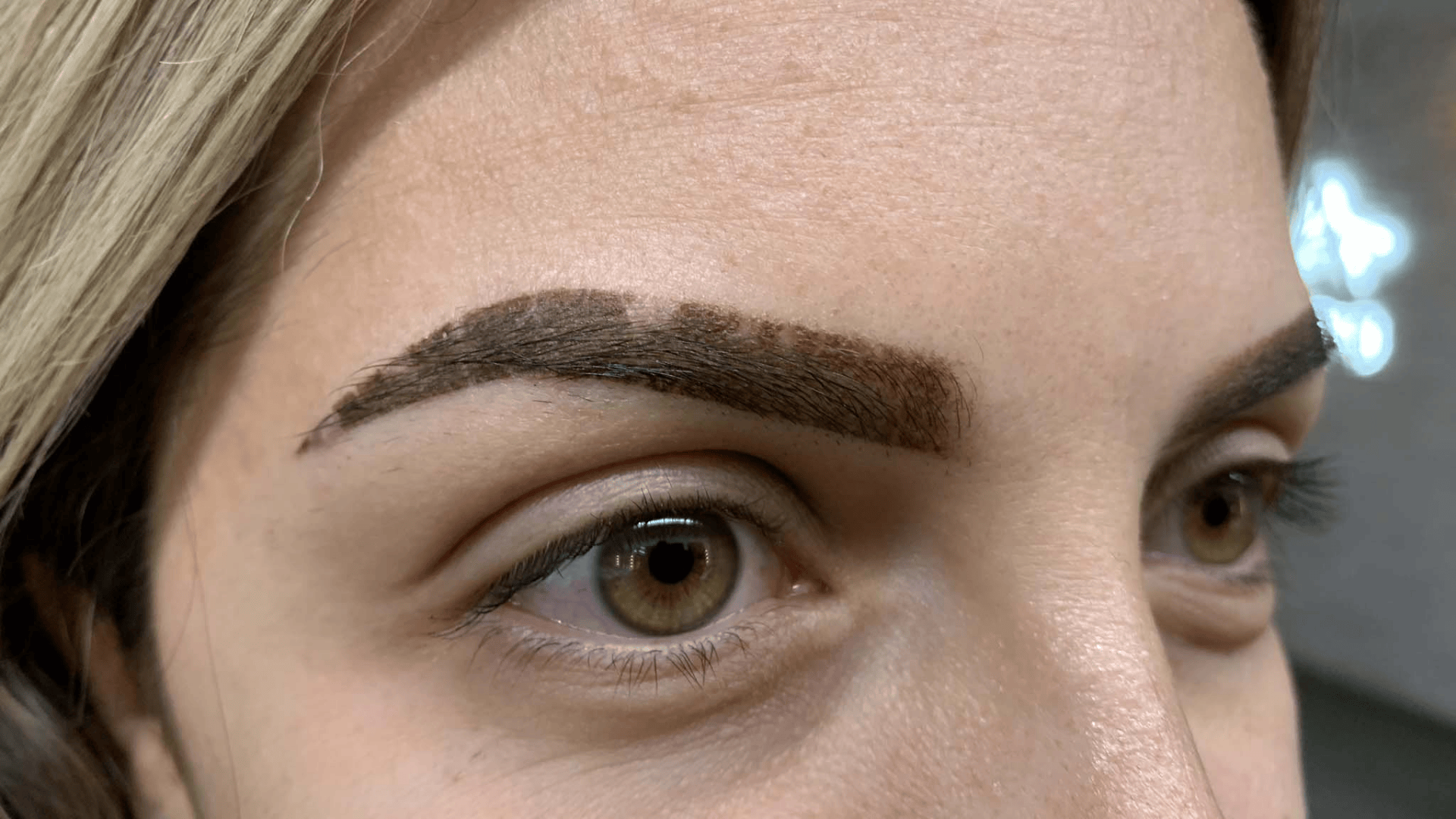 Day-by-Day-Guide-to-the-Scabbing-Microblading-Healing-Process
