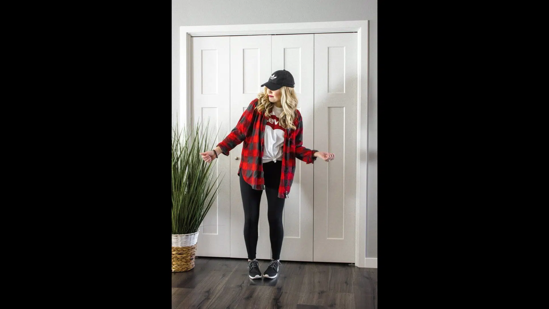 Flannel Shirt over a Basic Tee and Leggings