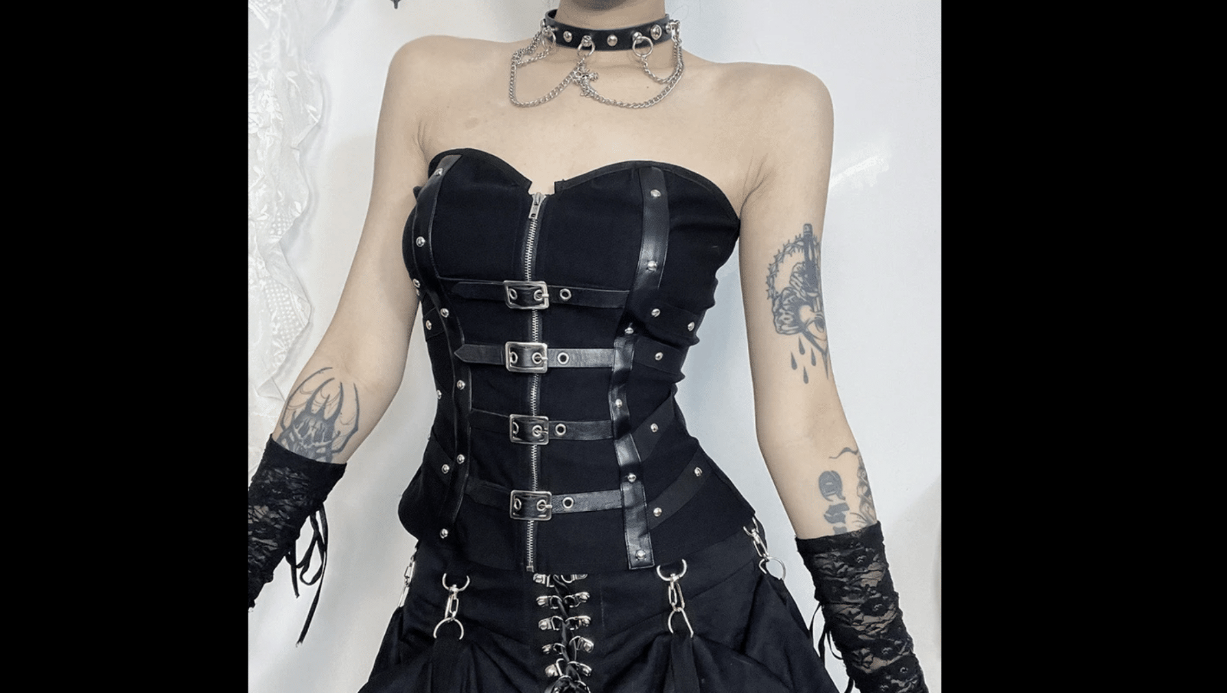 mall goth fashion Corsets