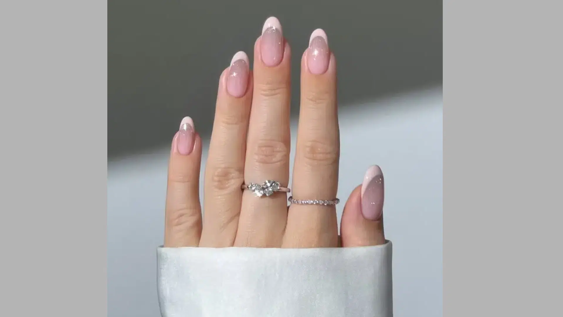 Pastel Tips with Glitter Line
