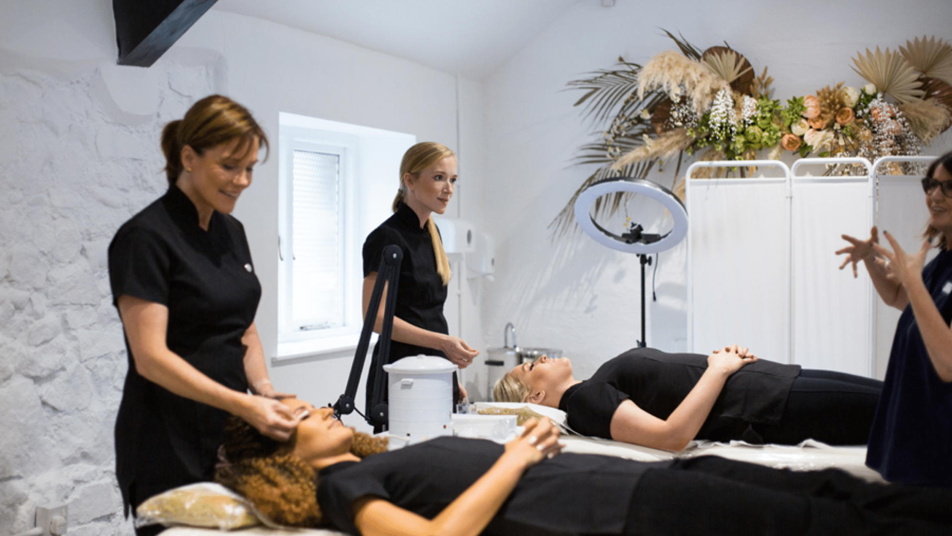 Steps to Becoming a Beauty Therapist