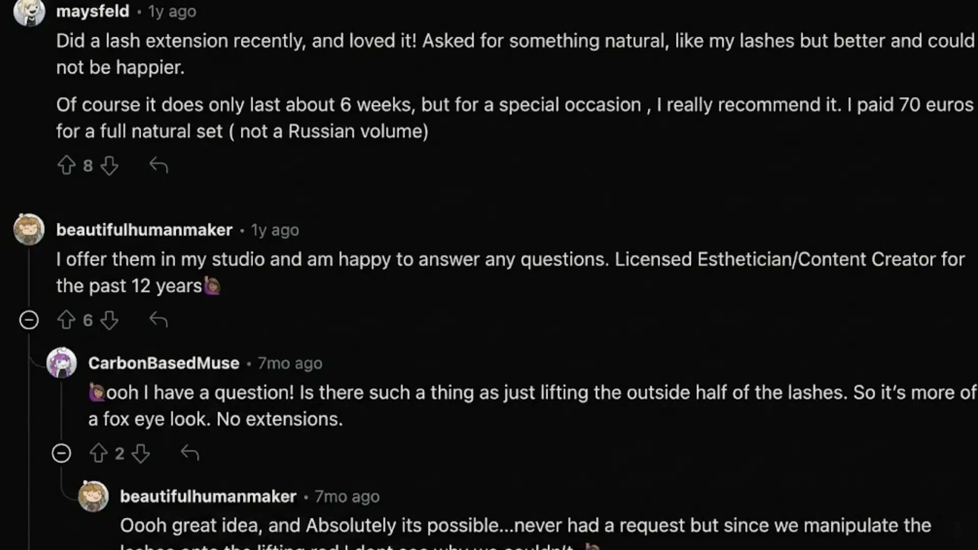 Reddit users discussing natural lash extension results and lash styling preferences